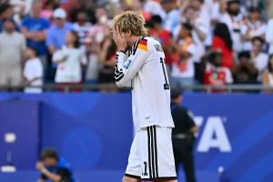 man united join race to sign nick woltemade as surprise striker option