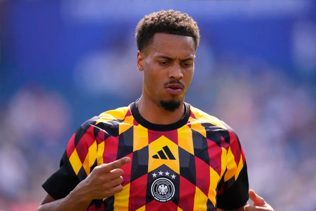 Man United poised to sign Borussia Dortmund’s Felix Nmecha in midfield battle