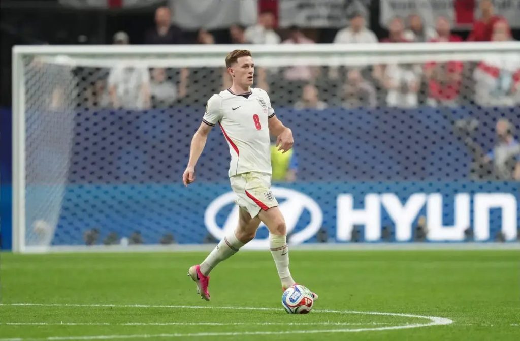 Manchester City completes record £116m signing of Nottingham Forest star Elliot Anderson