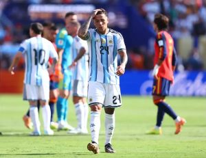 Manchester City refuses to drop Enzo Fernandez chase despite Chelsea deadline