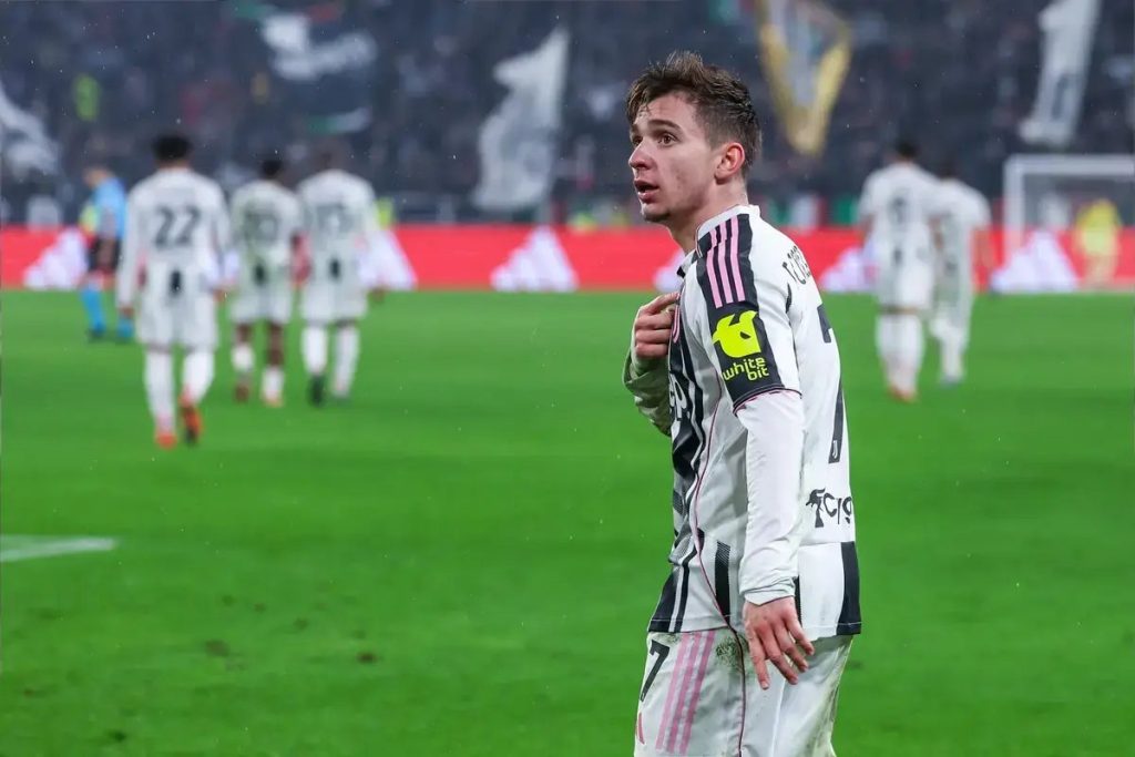 Manchester United and Liverpool target Juventus winger Francisco Conceição in €40-50m deal