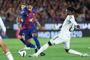 Manchester United join race to sign Real Madrid midfielder Eduardo Camavinga