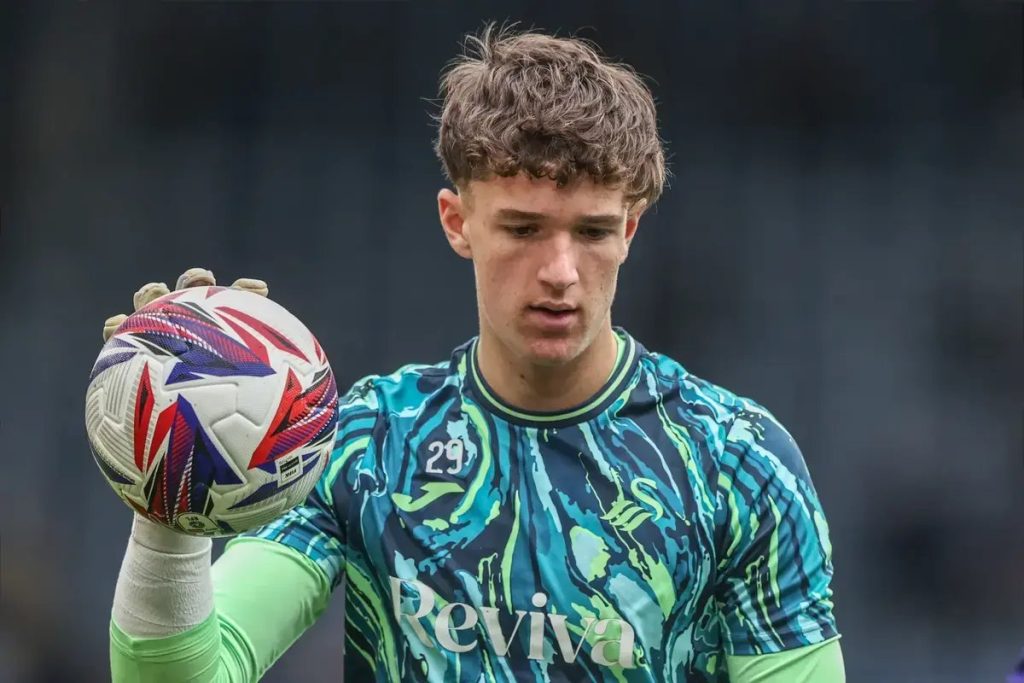 Manchester United seals signing of young goalkeeper Kit Margetson from Swansea