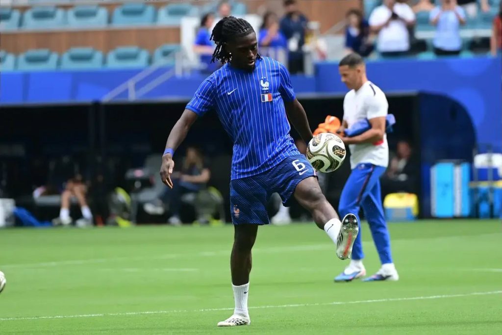 Manchester United targets AS Roma midfielder Manu Kone in transfer pursuit
