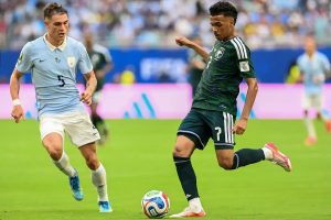 Manuel Ugarte’s World Cup struggle deepens as Uruguay faces must-win clash with Spain
