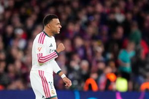 Mbappe decide vitória do Real Madrid sobre Barcelona no el clasico