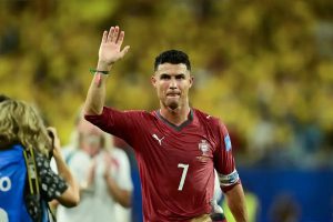Messi and Ronaldo on course for dramatic World Cup showdown after knockout wins