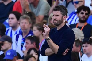 Michael Carrick targets premier league left-backs to fix man united’s defensive woes