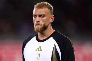 Michele Di Gregorio secures loan move to Bournemouth from Juventus with option to buy