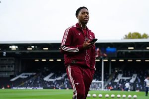 Mikel Arteta breaks silence on Myles Lewis-Skelly amid Man United interest