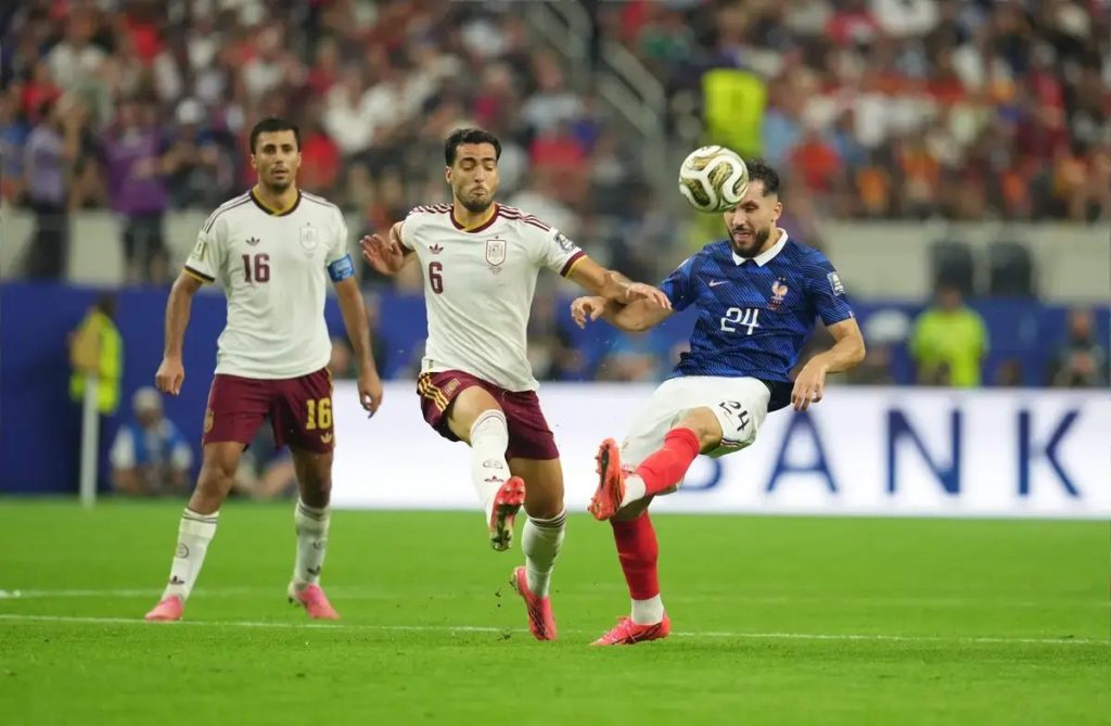 Mikel Merino admits benching with Lautaro ahead of World Cup final