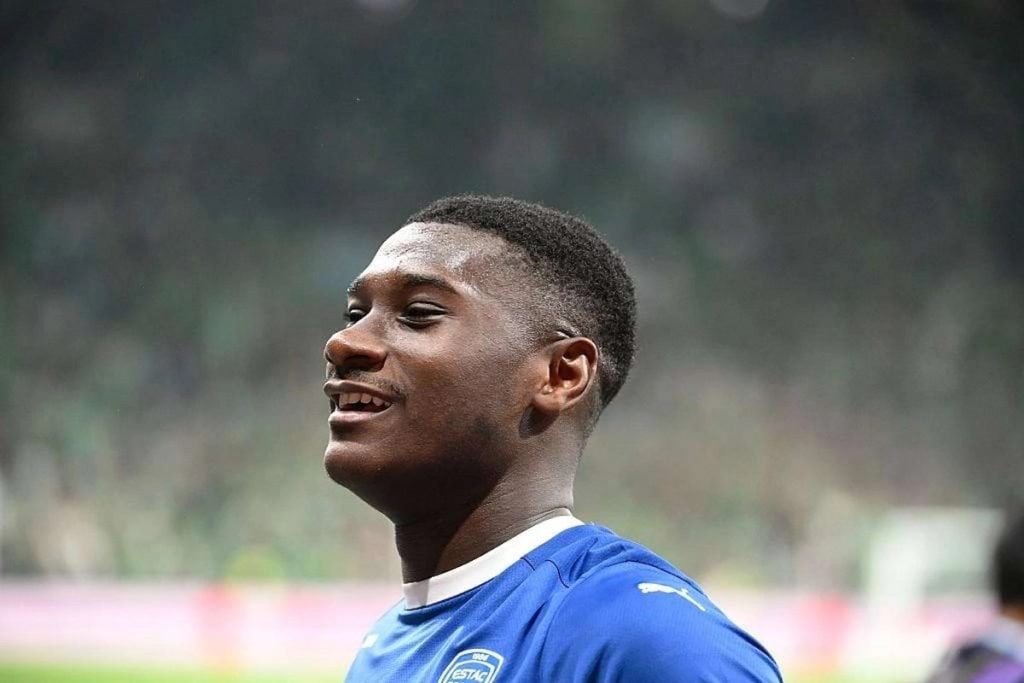 Milan hijack Rangers’ deal to sign Troyes defender Sankhoun Diawara