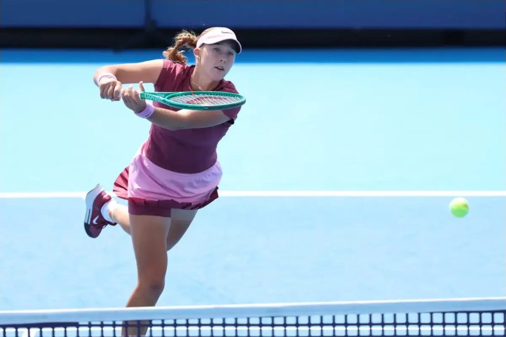 Mirra Andreeva reveals she went two weeks without touching a tennis racket