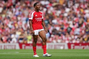 Myles lewis-skelly sets up early goal as arsenal shock man city in community shield