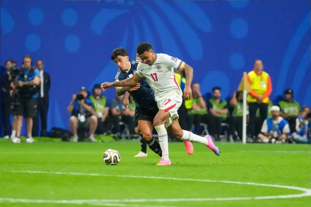 Nacho Monreal urges Arsenal to sign Morgan Rogers at any cost this summer
