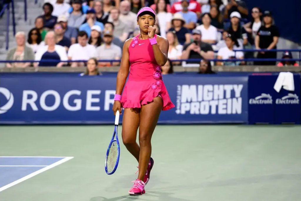Naomi Osaka holds off Fernandez to reach Toronto quarters at Canadian Open
