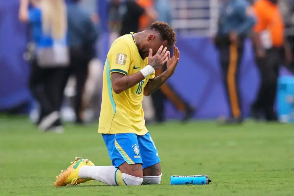Neymar reveals uncertain future after committing to Santos until December