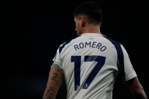 Paul Scholes urges Man Utd to sign Christian Romero despite disciplinary concerns