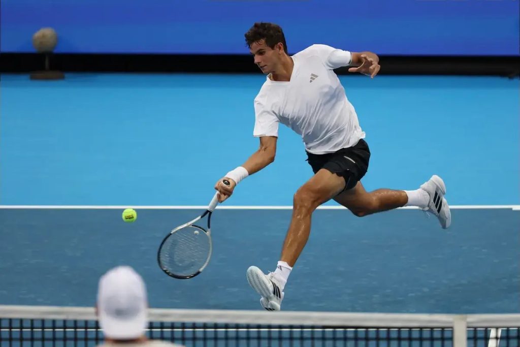 Rafael Jodar defended by Emma Raducanu’s ex-coach after shoelace controversy at Cincinnati