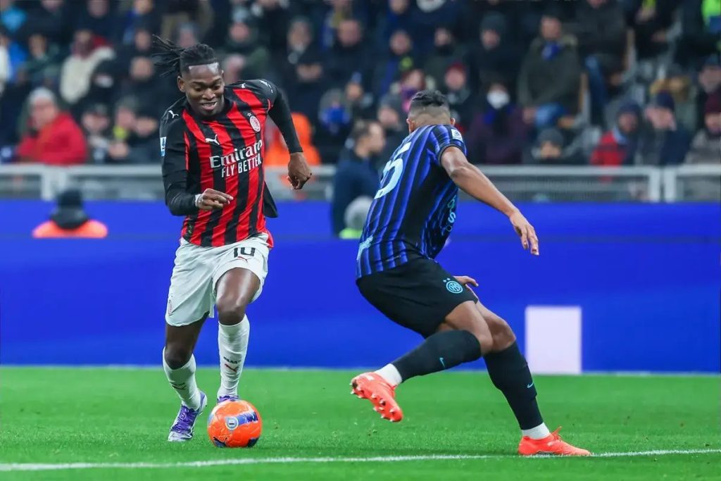 Rafael Leao drops agent as Milan exit and Saudi transfer loom