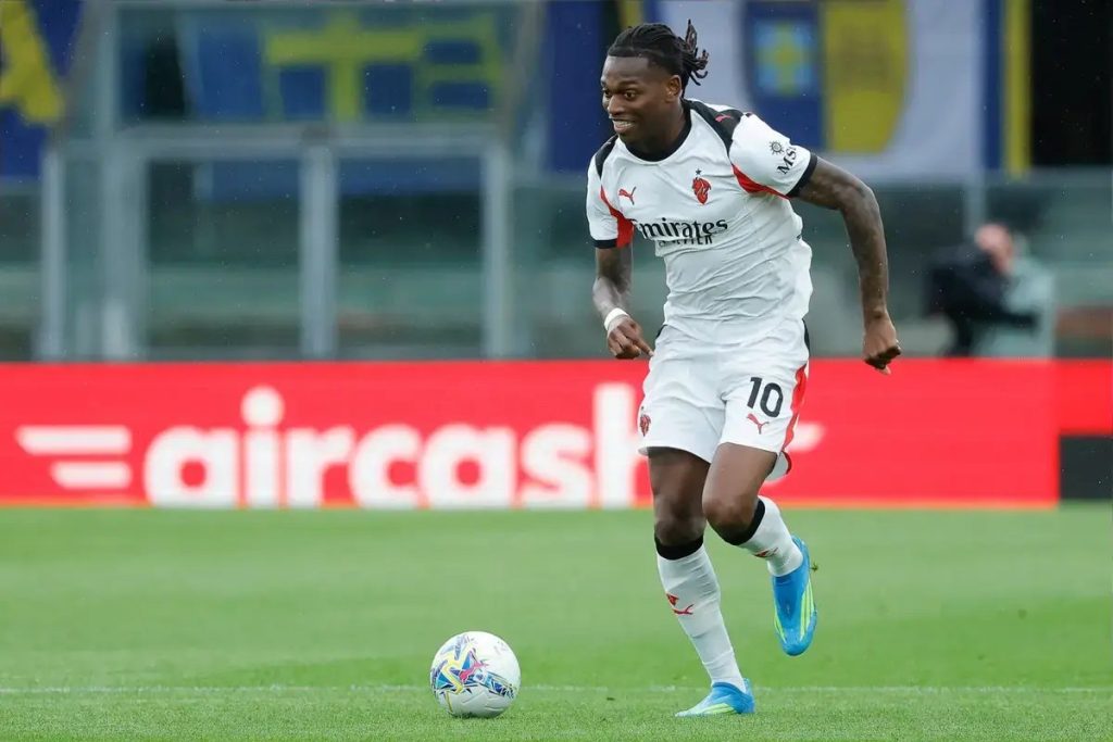 Rafael Leao faces cold shoulder as Man United and Arsenal reject transfer plea