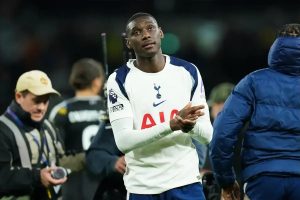 Randal Kolo Muani to join Juventus on €38m transfer as PSG deal ends