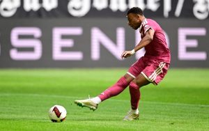 Real madrid dominate schalke as Mbappe scores and Diomande debuts under Mourinho