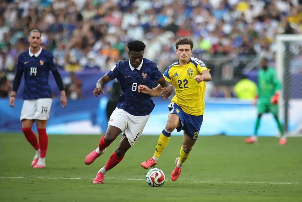 Real Madrid’s wage demands slam door on Tchouameni transfer to Man Utd