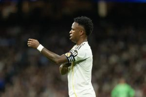 Real Madrid sets £136m price tag as Arsenal eyes vinicius jr transfer