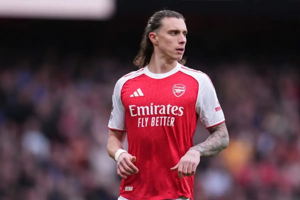 Riccardo Calafiori looks forward to Tonali rivalry and aims for more Arsenal trophies