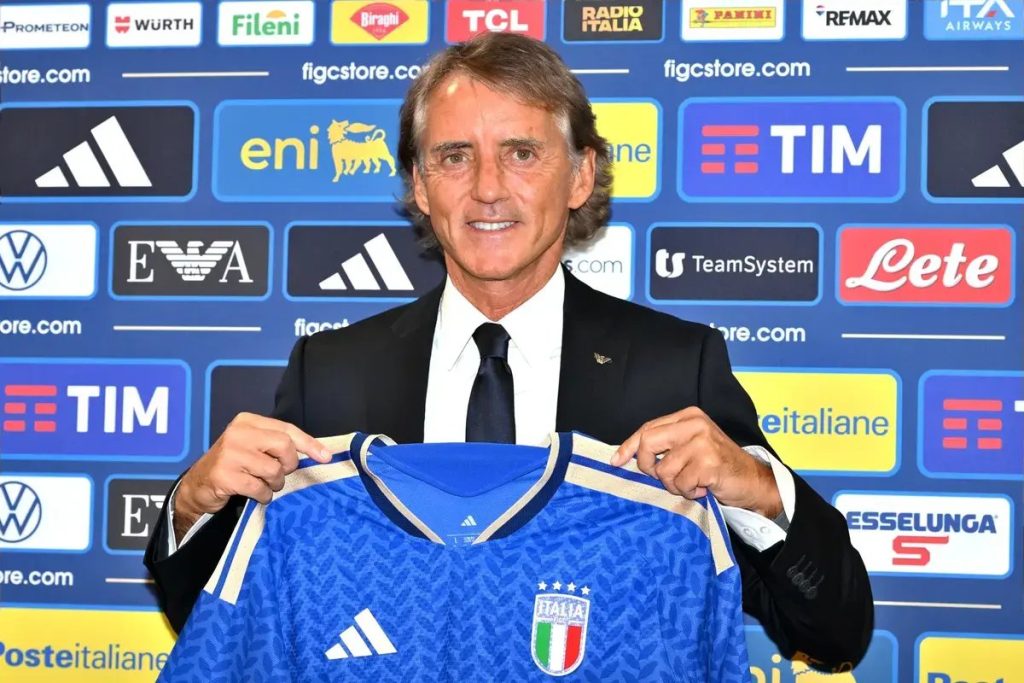 roberto mancini returns as italy coach aiming to restore national pride and win trophies
