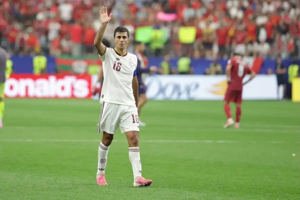 Rodri admits mistake after mocking Bernardo Silva in Spain’s World Cup win