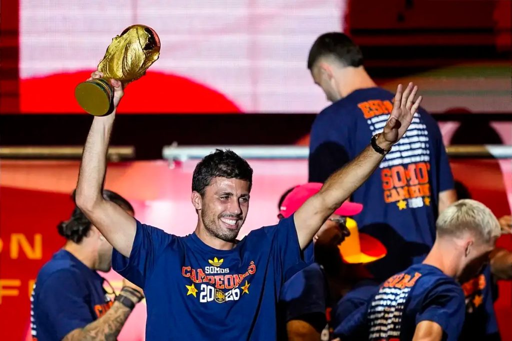 Rodri waits for Real Madrid move after ending Man City contract talks