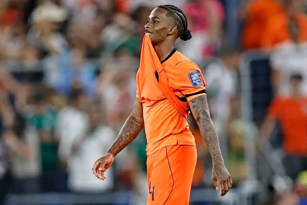 Roma moves ahead in race to sign West Ham’s Crysencio Summerville over Manchester United