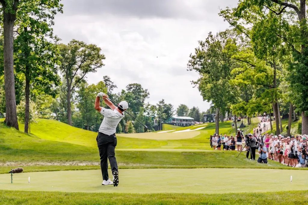 Rory McIlroy offers to give LeBron James a golf lesson at FedEx St. Jude Championship