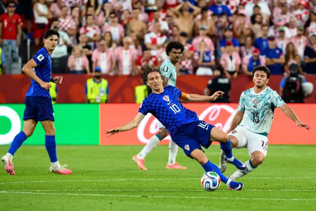 Ruben Amorim battles to keep Luka Modric at AC Milan for new era