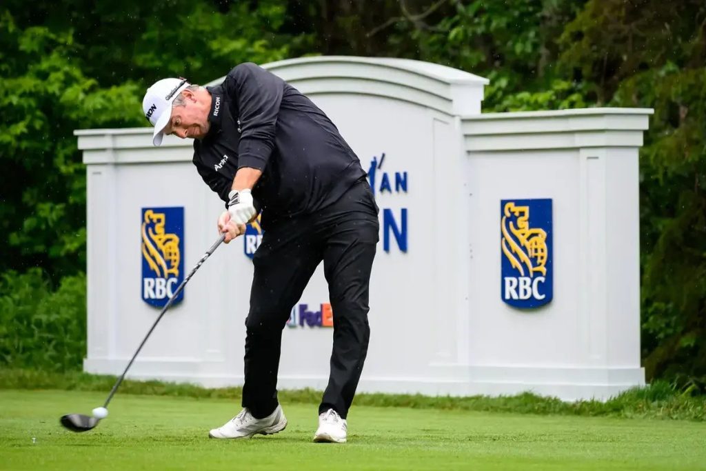 Ryan Fox wins British Open, celebrates with wine in the Claret Jug before FedEx Cup playoffs