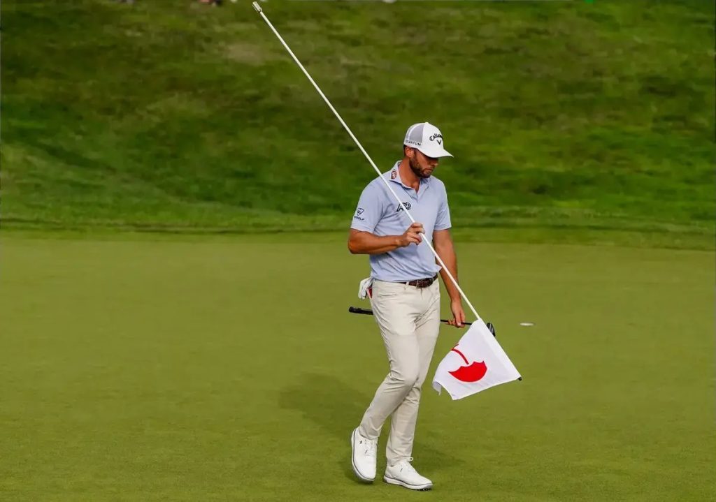 sam burns reacts as golf creator reveals scottie scheffler’s hilarious texting mix-up