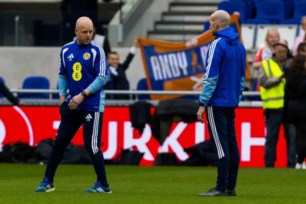 Steven Naismith confirms talks over Scotland role amid David Moyes speculation