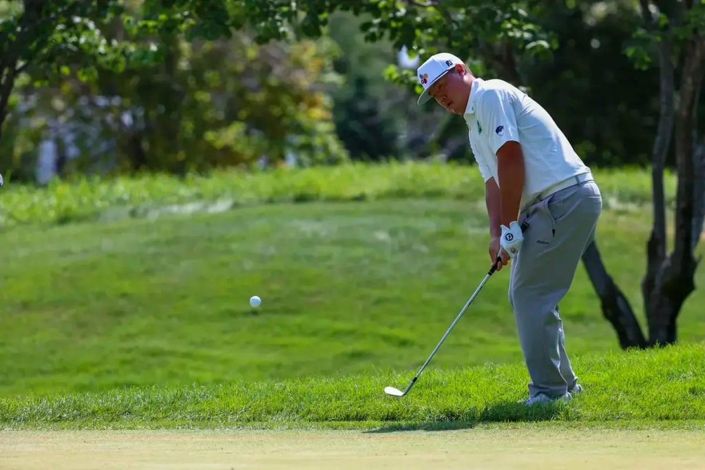 Sungjae Im climbs into second at FedEx St. Jude, poised to extend Tour Championship streak