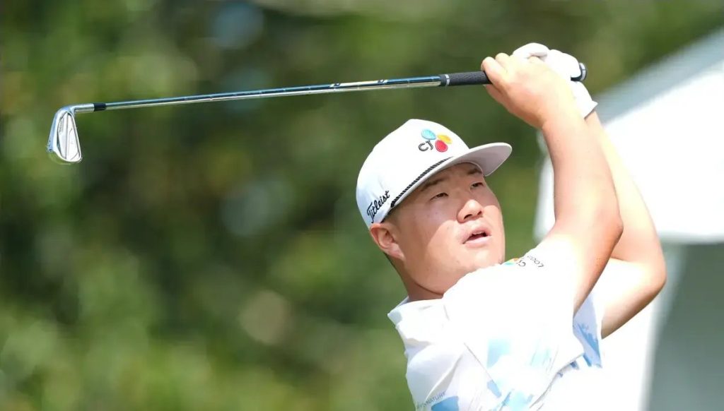 Sungjae Im takes commanding four-shot lead at FedEx St. Jude Championship round 2