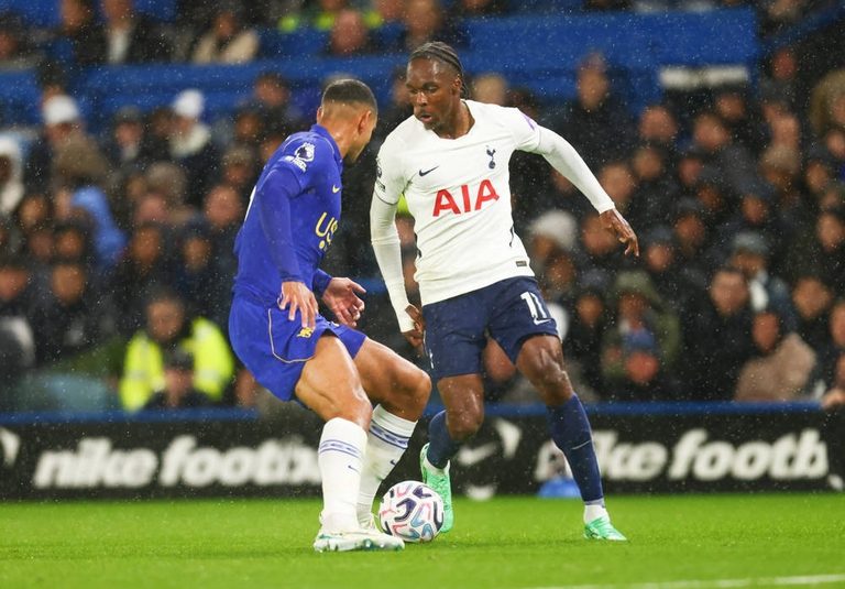 Tottenham vence Chelsea em londres com 10 jogadores e acaba tabu