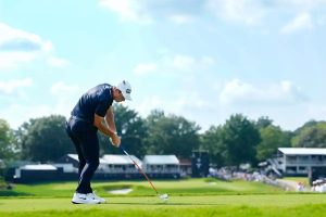 viktor hovland leads ryan gerard in final round of 2026 tour championship for $10 million prize