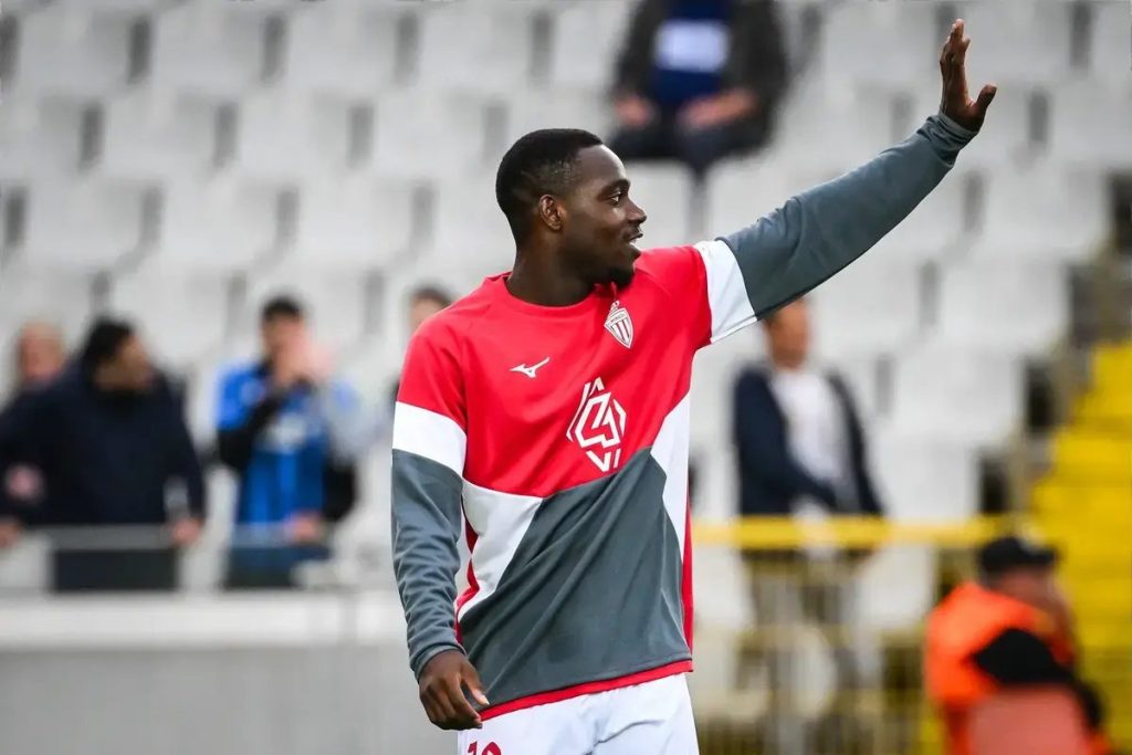 West Ham among clubs to make enquiries for George Ilenikhena as striker weighs next move