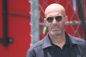 Zinedine Zidane set to replace Didier Deschamps as france manager after 2026 world cup